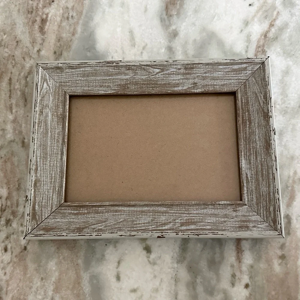 4x6 Rustic Whitewashed Look Distressed Two-tone Wood Photo Frame
